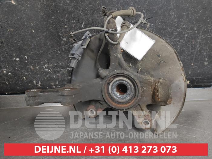 Honda Civic Achsschenkel rechts vorne O716393