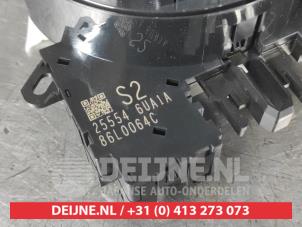 Nissan Qashqai Steuergerät Airbag O716421 foto 2