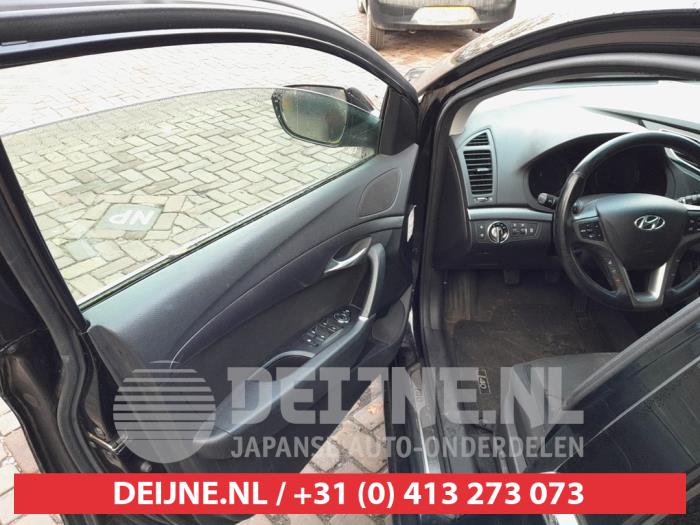 Hyundai I40 Multi-functional window switch O716667