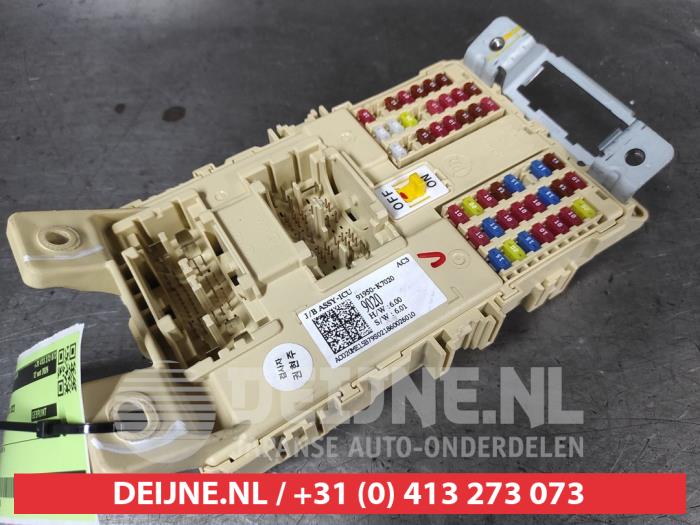 Hyundai I10 Fuse box O716729