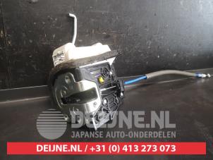 Kia Rio Deurslot Mechaniek 4Deurs links-achter O716753 foto 2