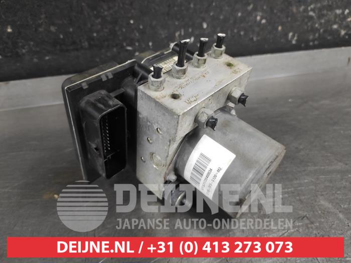 Honda Jazz ABS Pomp O716840
