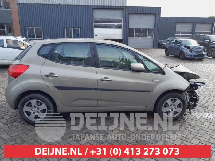 Kia Venga Extra window 4-door, right O716868