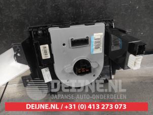 Kia Venga Kachel Bedieningspaneel O716879 foto 2