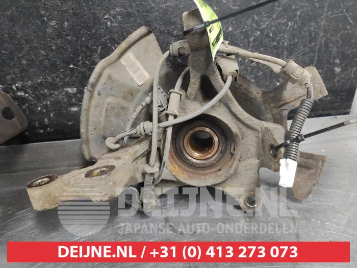 Kia Venga Knuckle, front right O717087