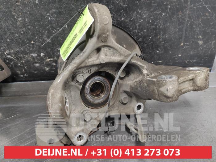 Lexus CT 200h Fusee links-voor O717114