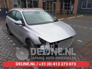 Hyundai I30 Kotflügel rechts vorne O717155 foto 2