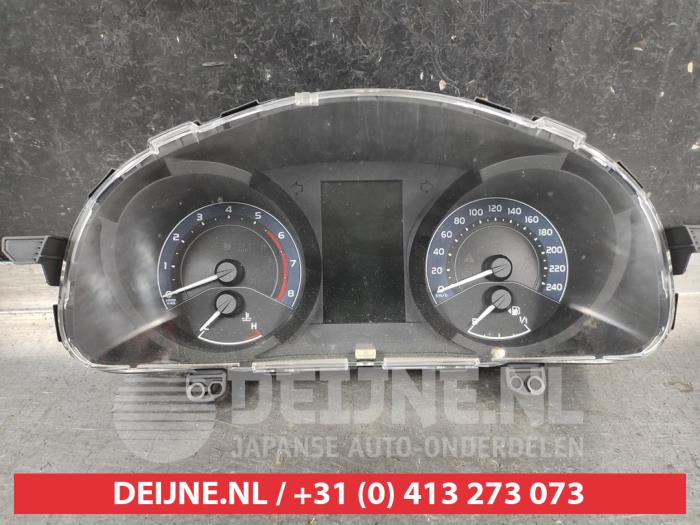 Toyota Auris Tacho - Kombiinstrument KM O717198