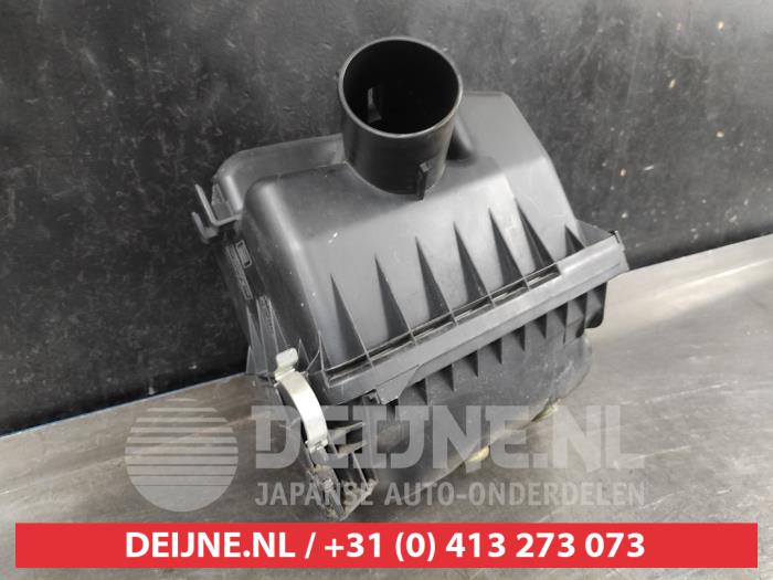 Toyota Auris Luftfiltergehäuse O717213