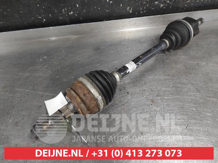 Toyota Auris Antriebswelle links vorne O717218