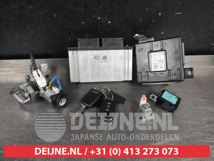 Kia Picanto Kontaktslot+Sleutel O717225