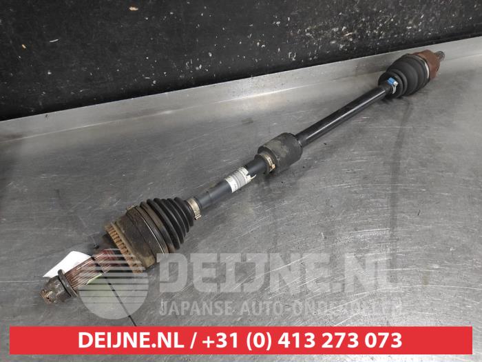 Gebruikte Steekas rechts-voor Kia Pro cee'd (EDB3) 1.6 CVVT 16V Prijs op aanvraag aangeboden door V.Deijne Jap.Auto-onderdelen BV
