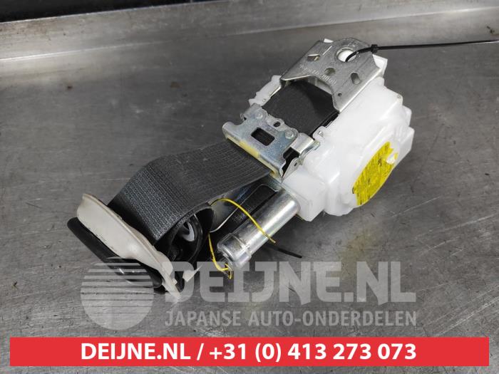 Toyota Auris Sicherheitsgurt links vorne O717374