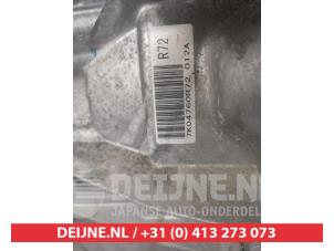 Suzuki Jimny Versnellingsbak O717412 foto 2