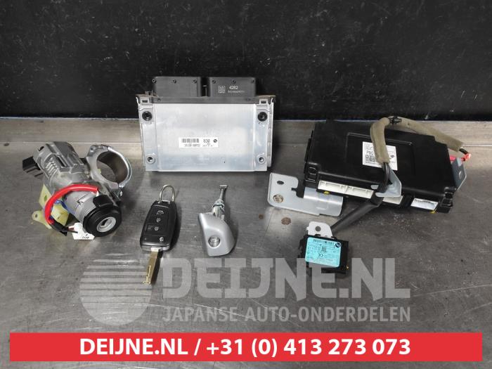 Hyundai I30 Computer Motormanagement O717433
