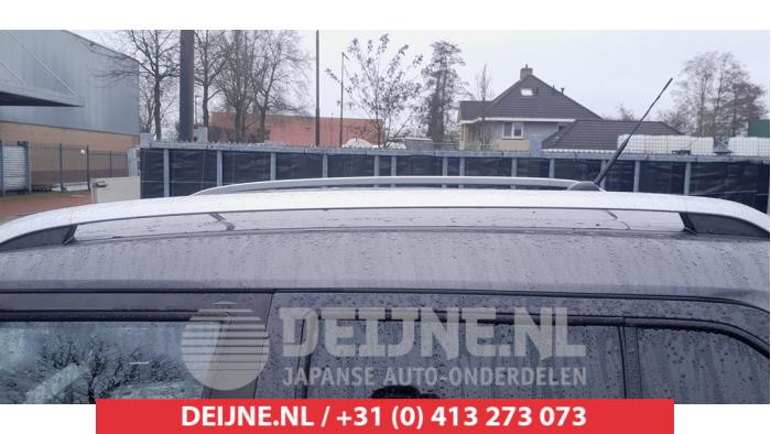 Suzuki Ignis Dakrail links O717476