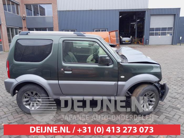 Suzuki Jimny Fenster 2-türig rechts hinten O717496
