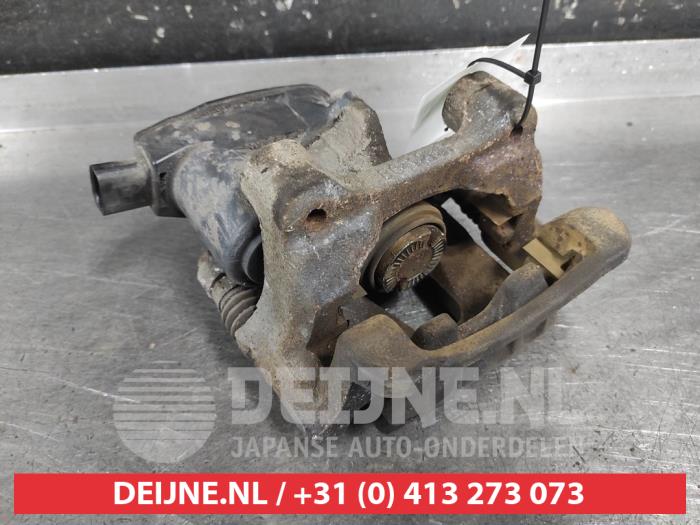 Hyundai I40 Rear brake calliper, right O717533