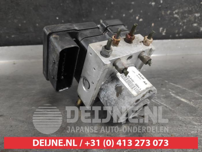 Suzuki Grand Vitara ABS Pomp O717578