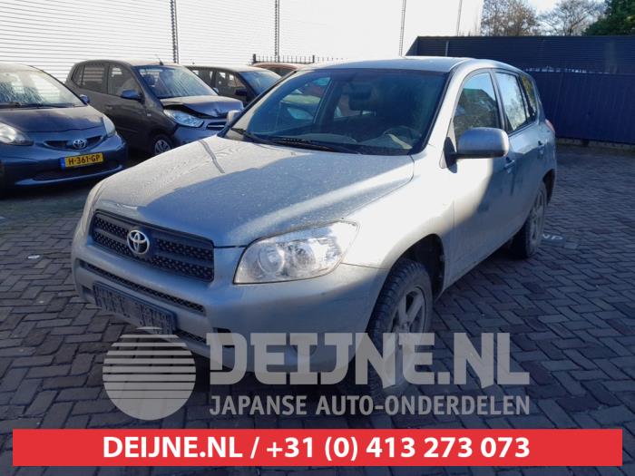 Toyota Rav-4 Kotflügel links vorne O717556
