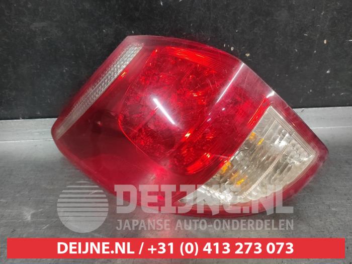 Toyota Rav-4 Rücklicht links O717569