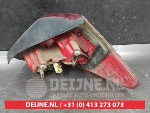 Toyota Rav-4 Taillight, left O717569 photo 2