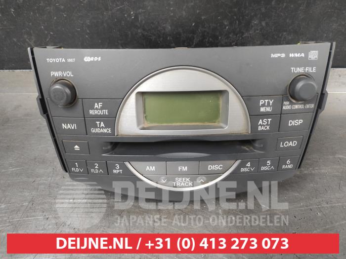 Toyota Rav-4 Radio O717575