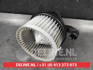 Chevrolet Spark Heizung Belüftungsmotor O717666 foto 2