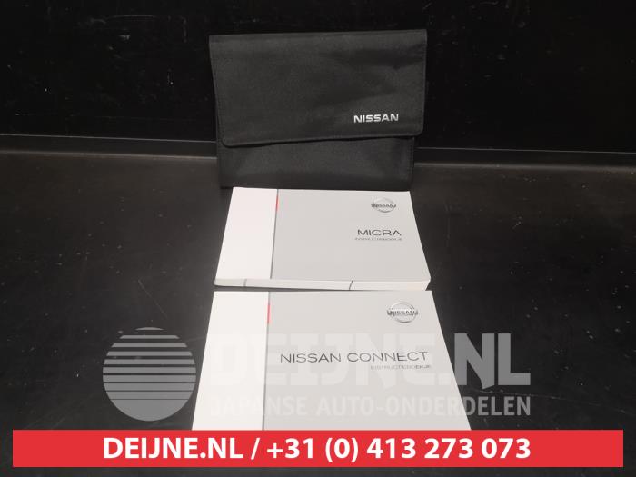 Nissan Micra Instruction Booklet O717682