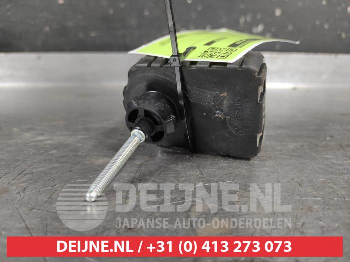 Suzuki Jimny Scheinwerfermotor O717723