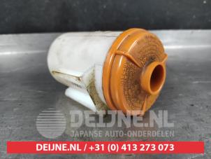 Suzuki Jimny Lenkkraftverstärker Ölbehälter O717726 foto 2