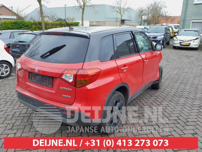 Suzuki Vitara Heckklappenreflektor rechts O717829