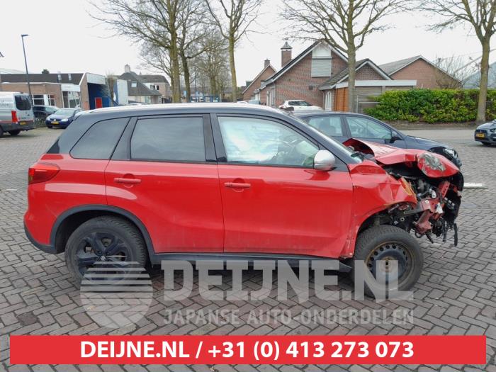 Suzuki Vitara Extra Ruit 4Deurs rechts-achter O717830