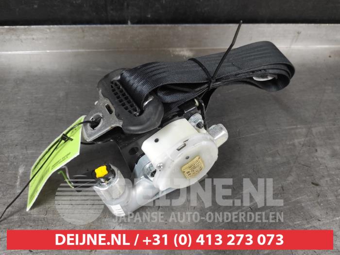 Suzuki Alto Veiligheidsgordel links-voor O717859