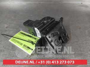 Kia Niro Slotmechaniek Achterklep O718030 foto 2