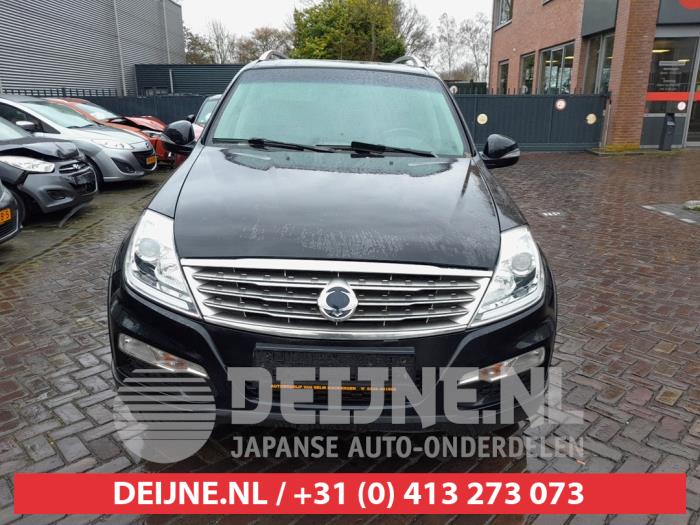 Ssang Yong Rexton Bonnet O718064