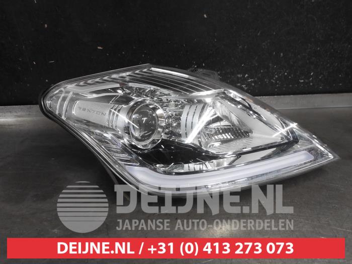 Ssang Yong Rexton Headlight, right O718066