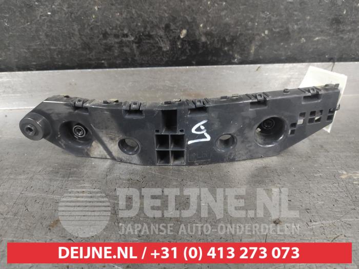 Nissan Juke Rear bumper bracket, left O718112