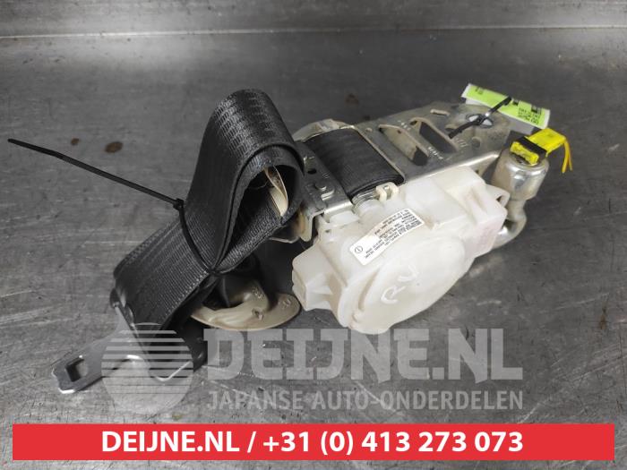 Toyota Rav-4 Sicherheitsgurt rechts vorne O718127