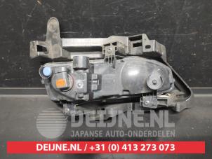 Nissan Micra Mistlamp rechts-voor O718250 foto 2