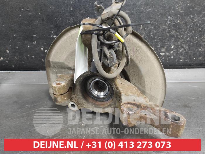 Mitsubishi ASX Achsschenkel links vorne O718323