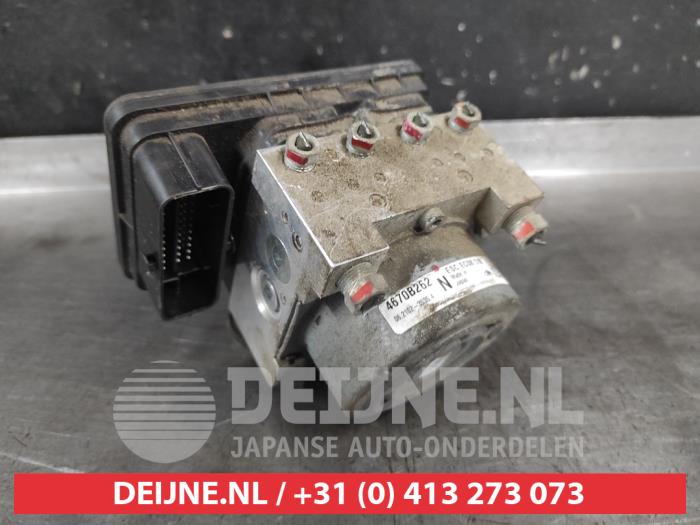 Mitsubishi ASX ABS Pomp O718340