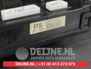 Toyota Prius Kilometerteller KM O718357 foto 3