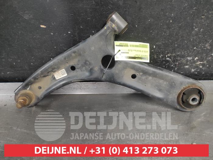 Hyundai I10 Querlenker unten links vorne O718414