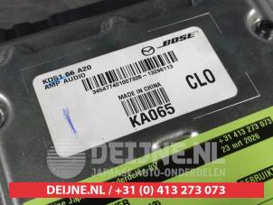 Mazda CX-5 Radio versterker O718429 foto 2