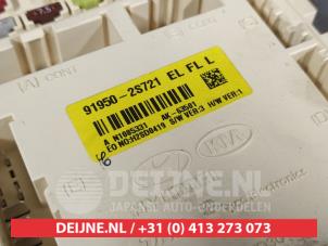 Hyundai IX35 Sicherungskasten O718499 foto 3