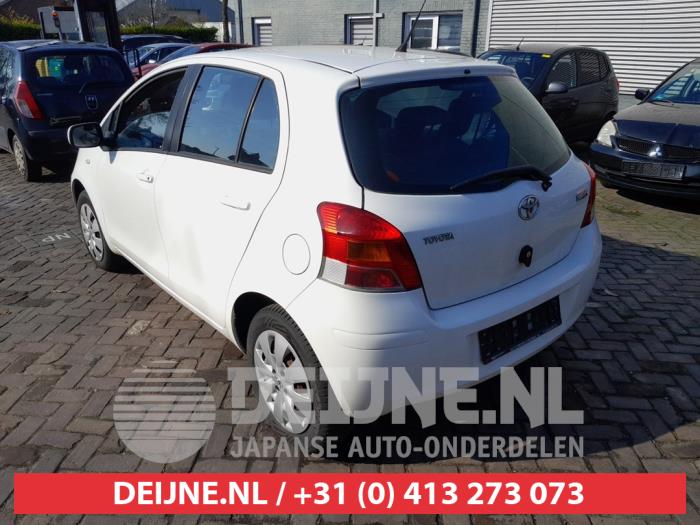 Toyota Yaris Tailgate O718564