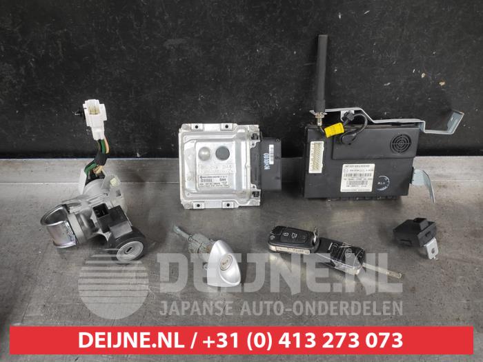 Kia Venga Engine management computer O718626