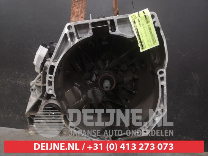 Nissan Qashqai Gearbox O718776