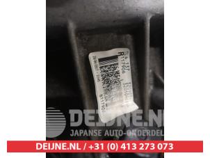 Nissan Qashqai Versnellingsbak O718776 foto 2